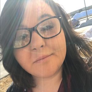 Meet your Posher, Hanna